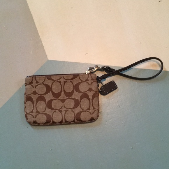 Coach Wristlet - Picture 2 of 2
